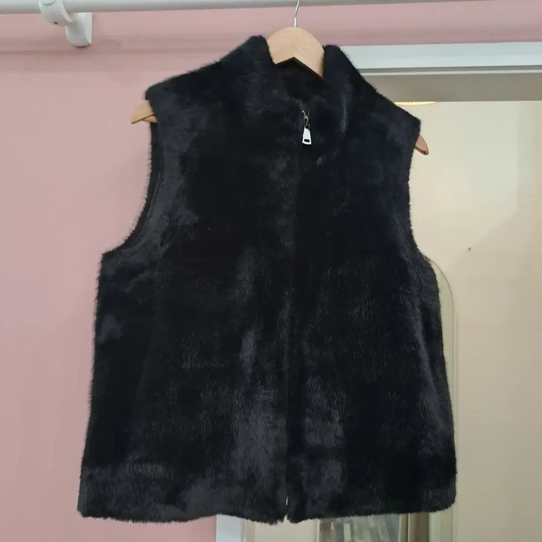 Vines and Springs - Faux Fur Mink Vest - Size L